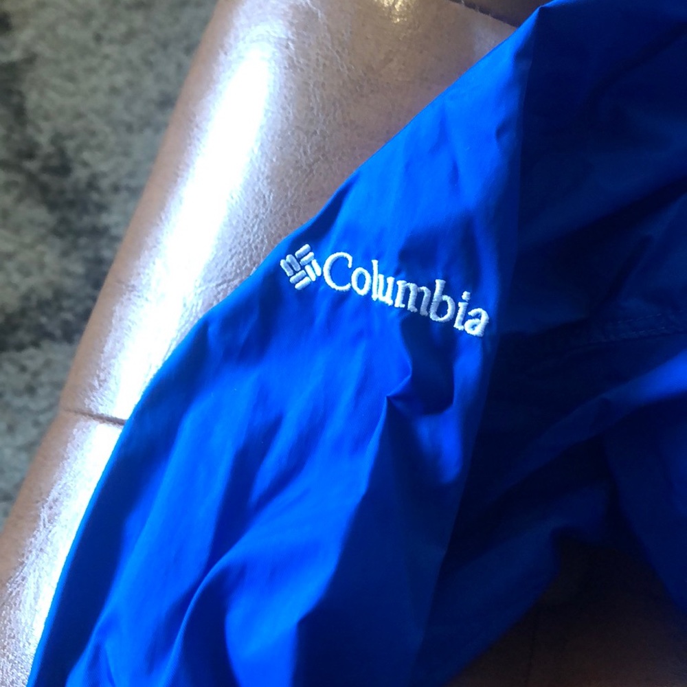 Columbia rain jacket